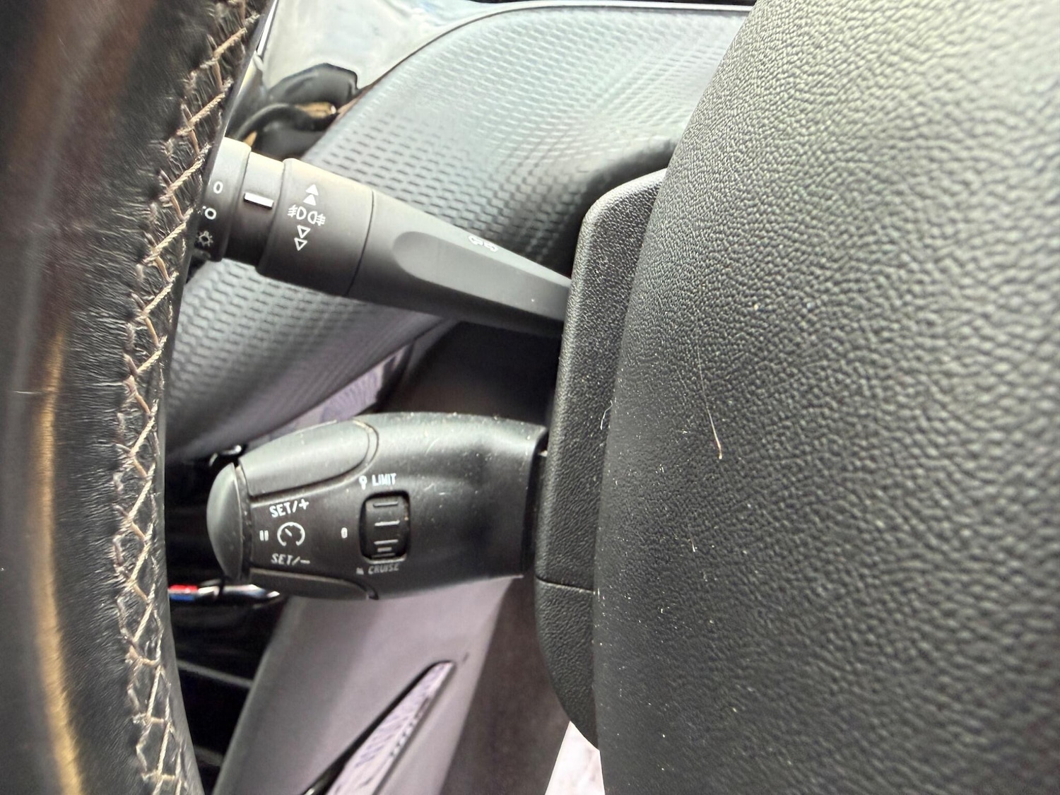 Used Peugeot 2008 2018 for sale - 78086752: Photo 33