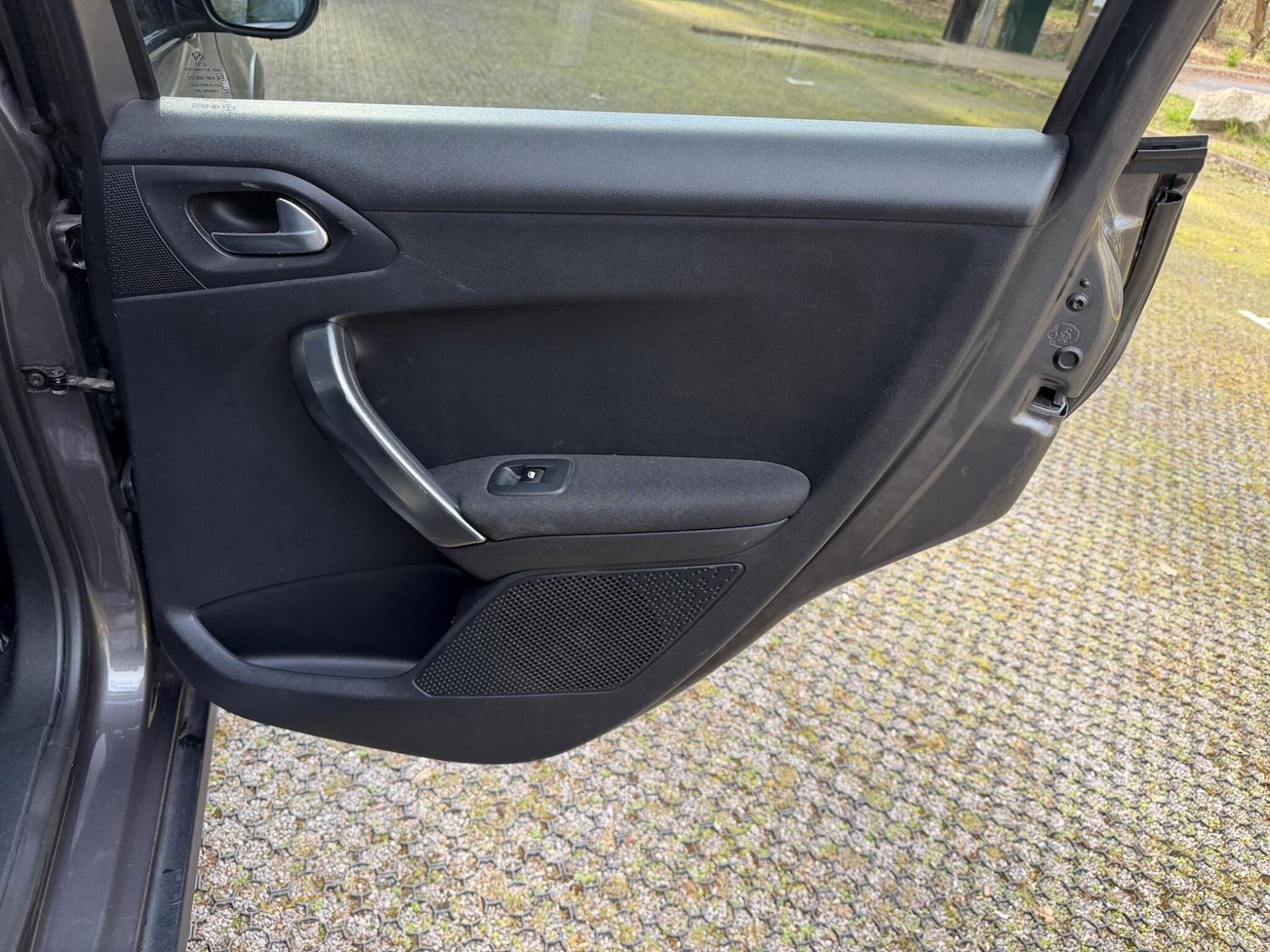 Used Peugeot 2008 2018 for sale - 78086752: Photo 48