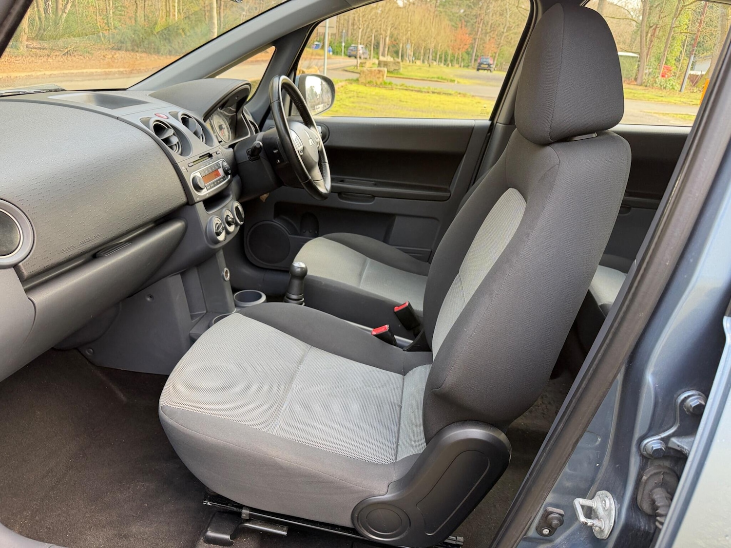 Used Mitsubishi Colt 2009 for sale - 77939634: Photo 18