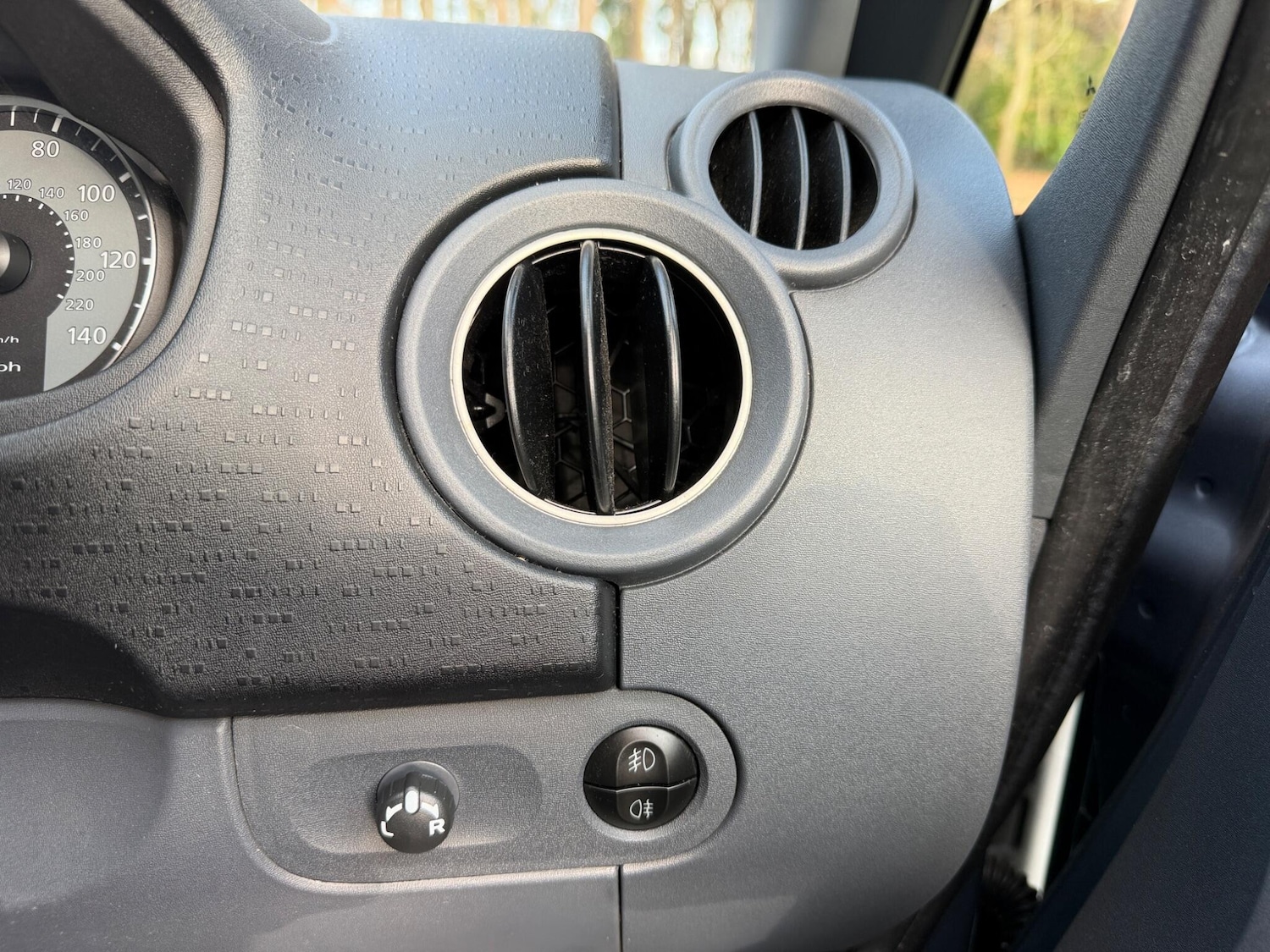 Used Mitsubishi Colt 2009 for sale - 77939634: Photo 33