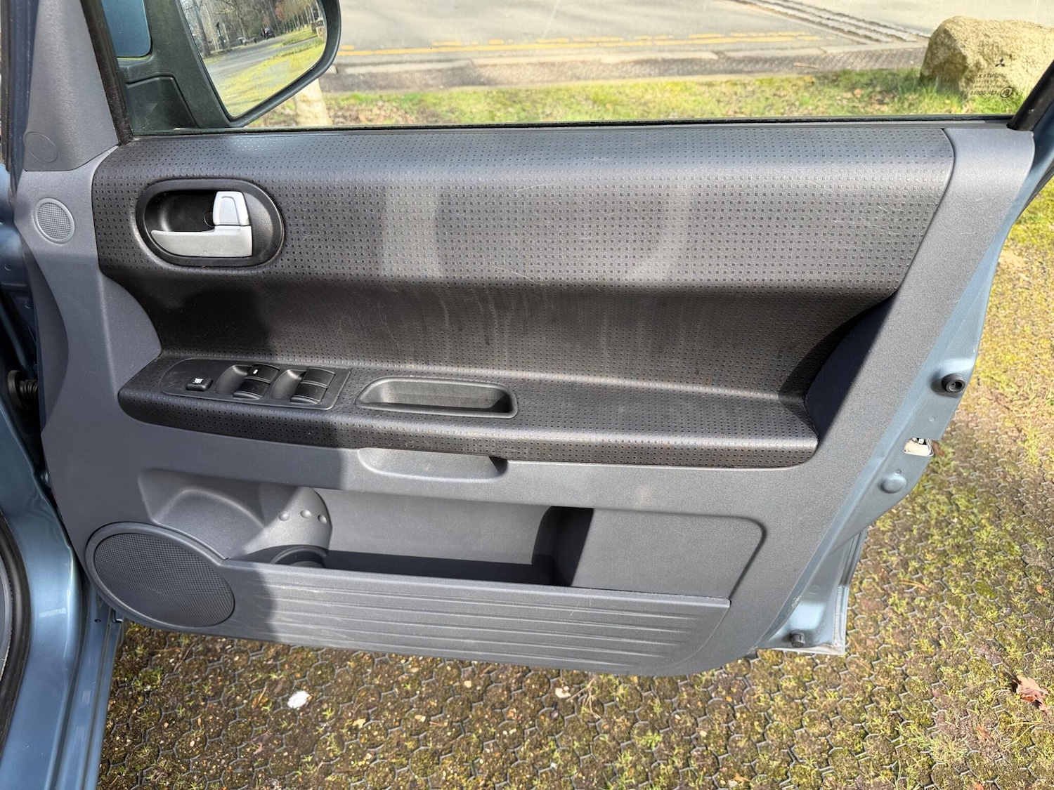 Used Mitsubishi Colt 2009 for sale - 77939634: Photo 39