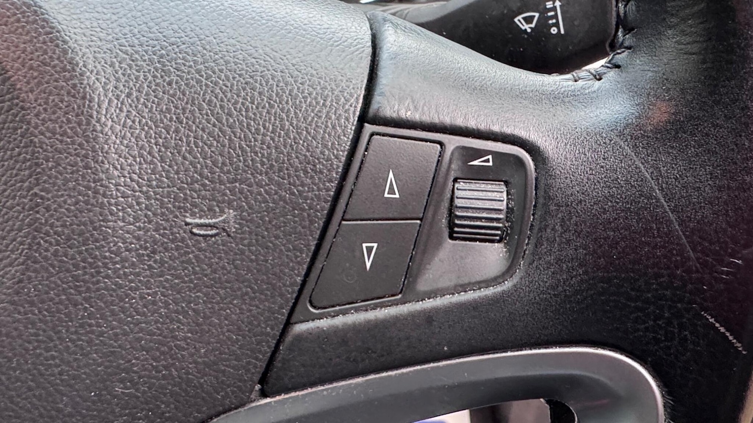 Used Vauxhall Antara 2013 for sale - 77040435: Photo 29