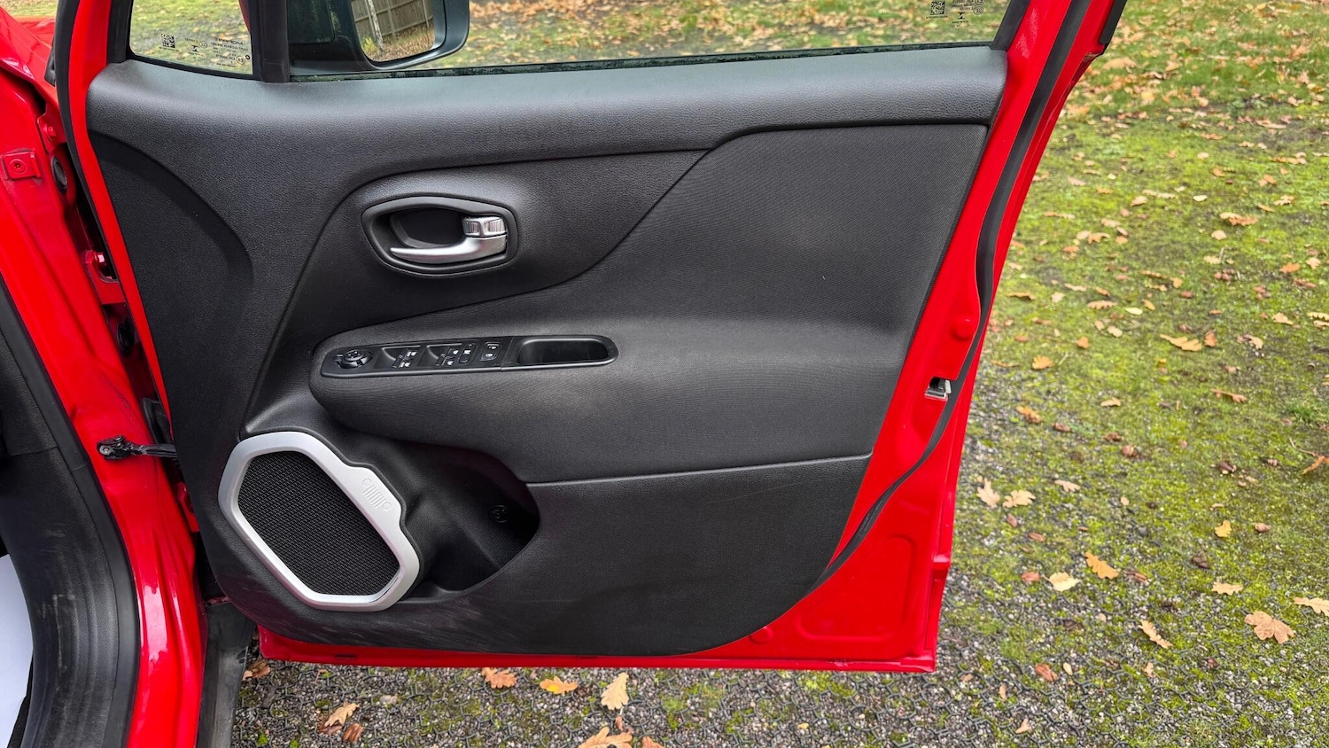 Used Jeep Renegade 2015 for sale - 77040907: Photo 17