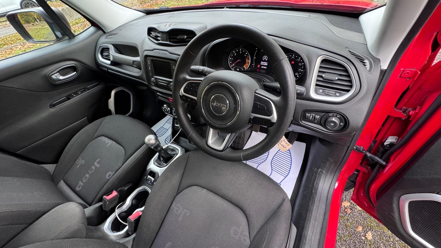 Used Jeep Renegade 2015 for sale - 77040907: Photo 25