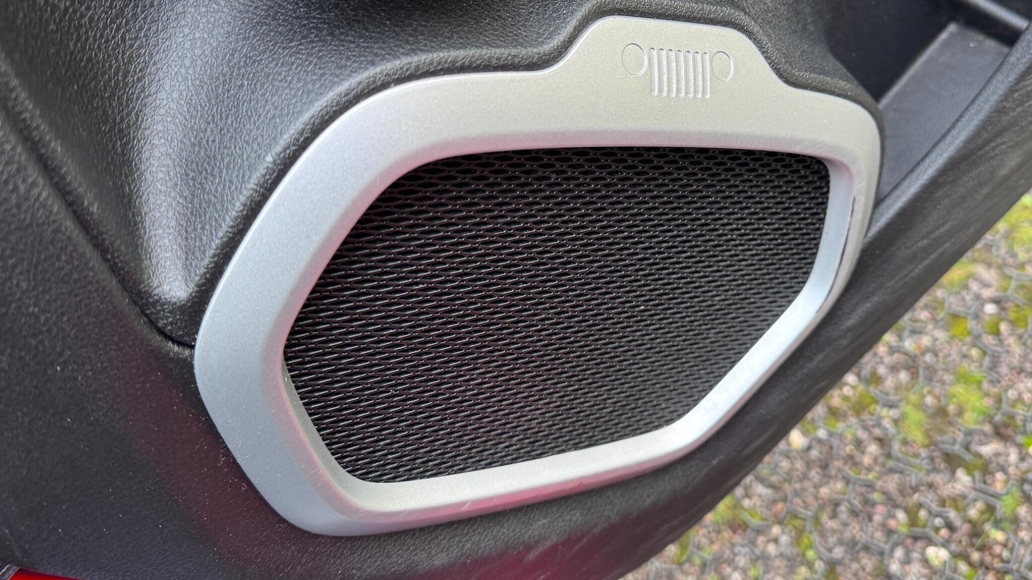 Used Jeep Renegade 2015 for sale - 77040907: Photo 29