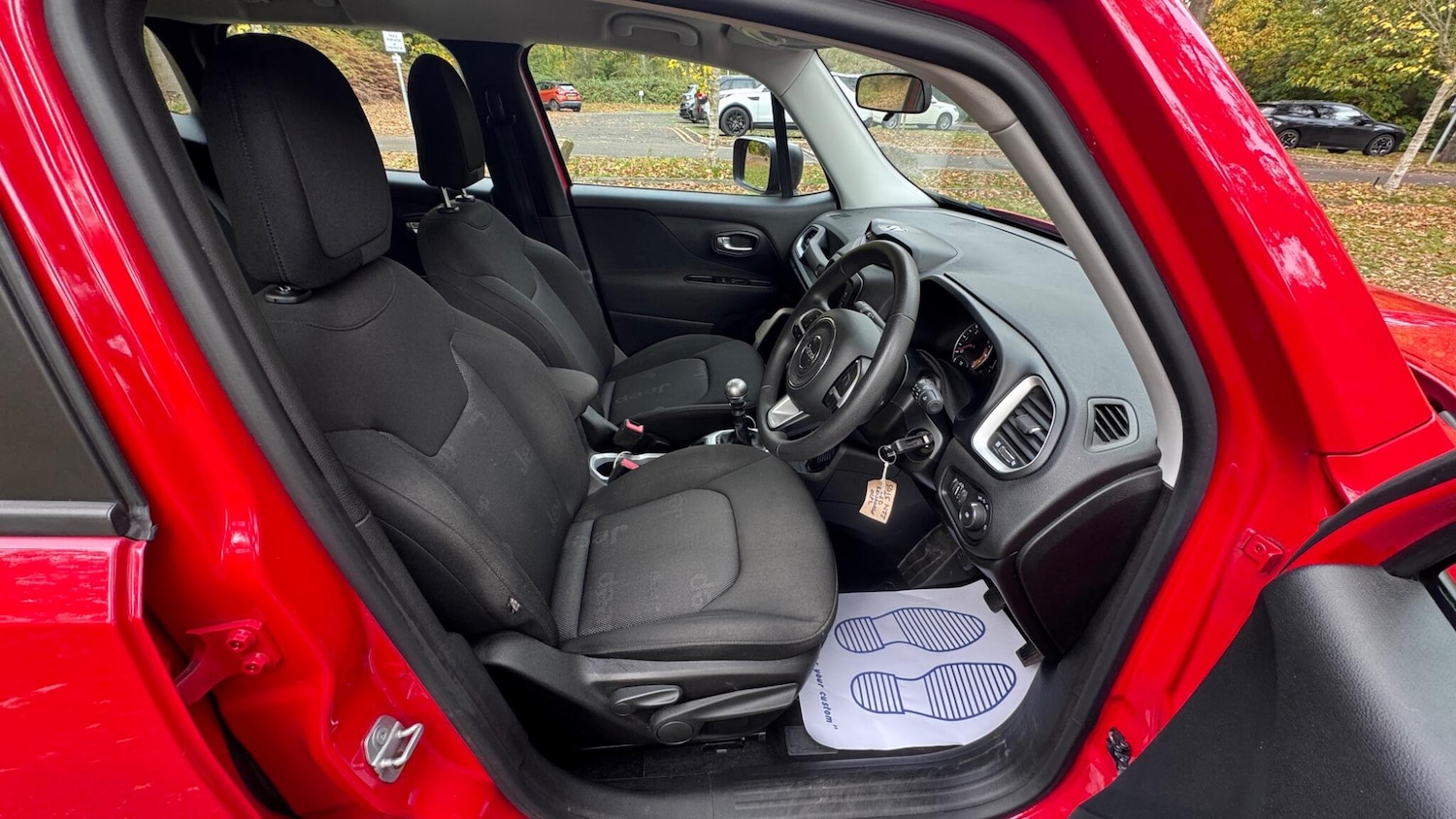 Used Jeep Renegade 2015 for sale - 77040907: Photo 4