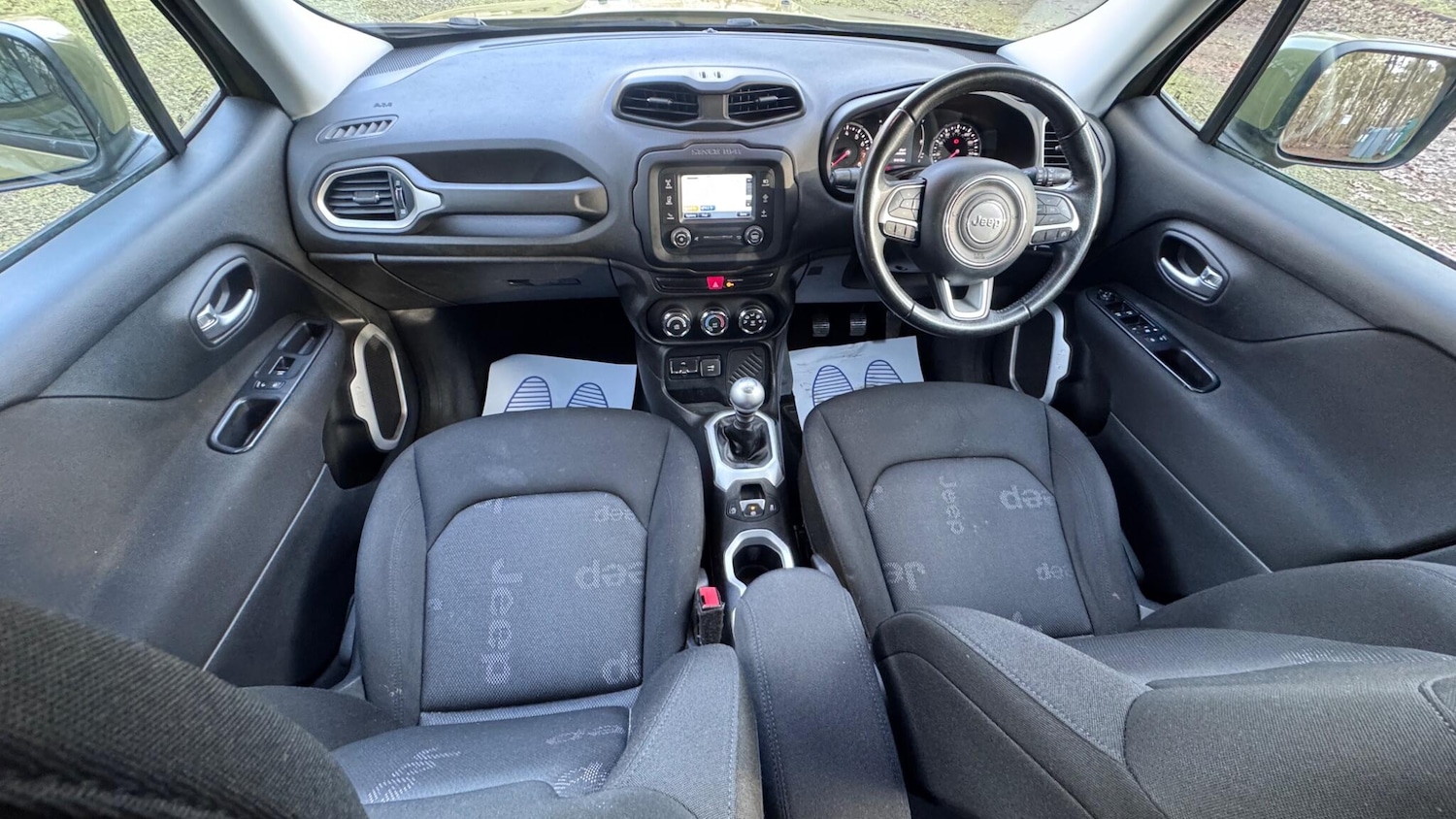 Used Jeep Renegade 2015 for sale - 77039693: Photo 3