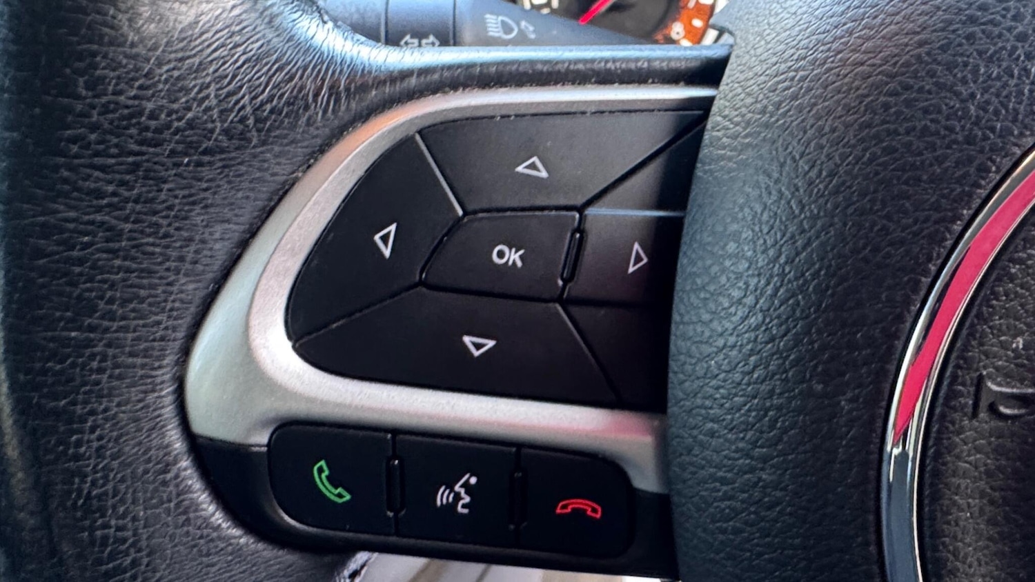 Used Jeep Renegade 2015 for sale - 77039693: Photo 33