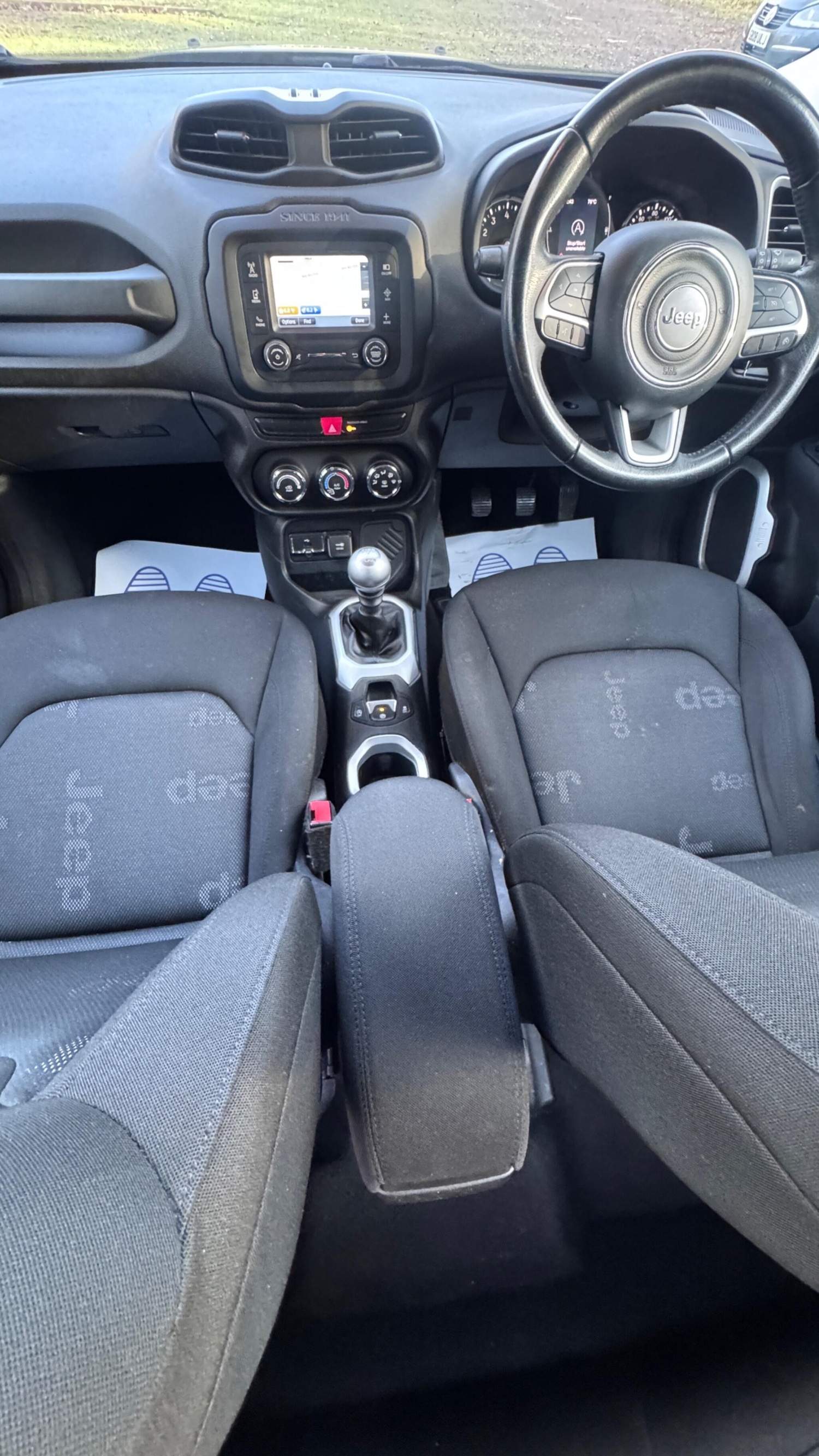 Used Jeep Renegade 2015 for sale - 77039693: Photo 35