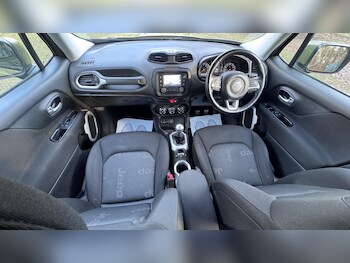 Used Jeep Renegade 2015 for sale - 77039693: Photo