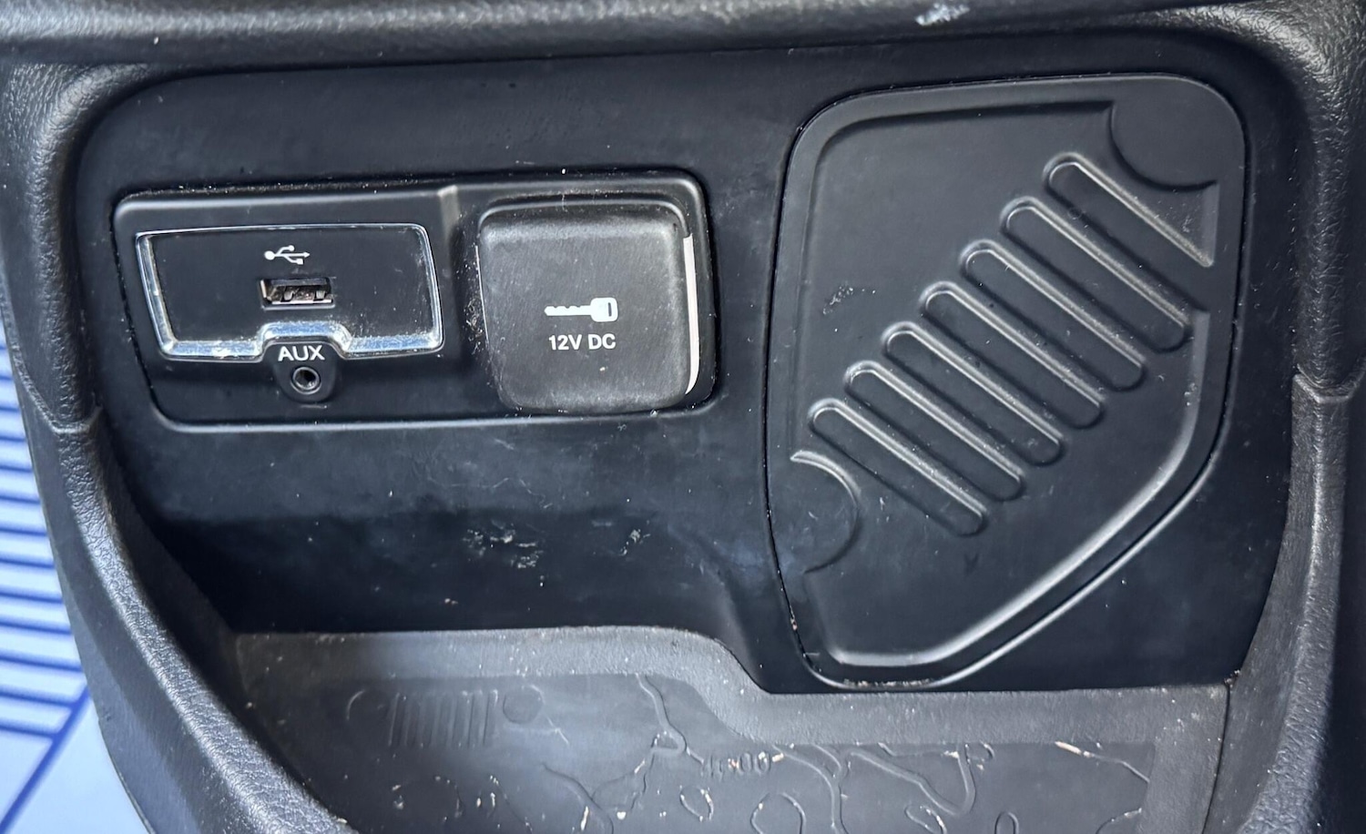 Used Jeep Renegade 2015 for sale - 77039693: Photo 47