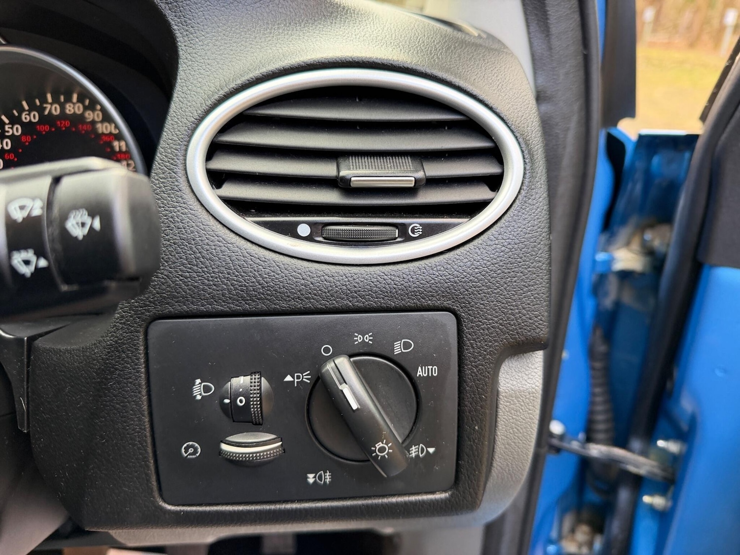 Used Ford Focus 2009 for sale - 78071948: Photo 30