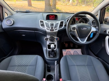Used Ford Fiesta 2012 for sale - 79235939: Photo