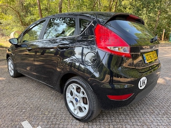 Used Ford Fiesta 2012 for sale - 79235939: Photo