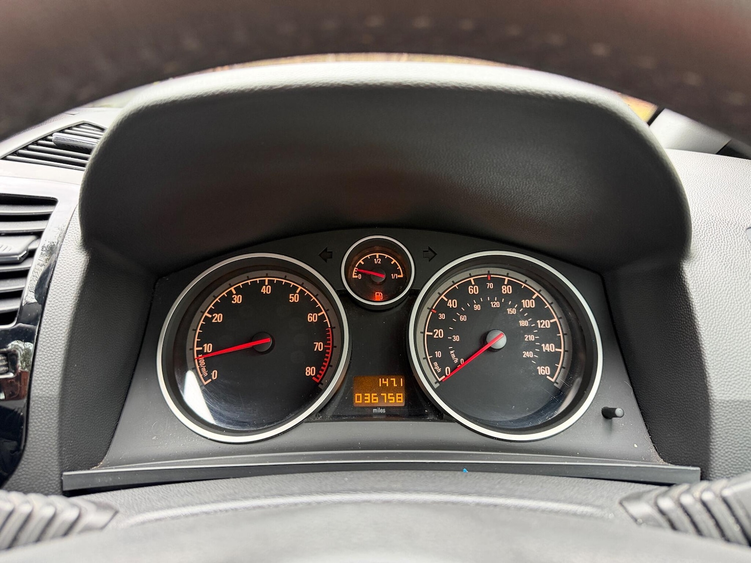 Used Vauxhall Zafira 2014 for sale - 78185254: Photo 23