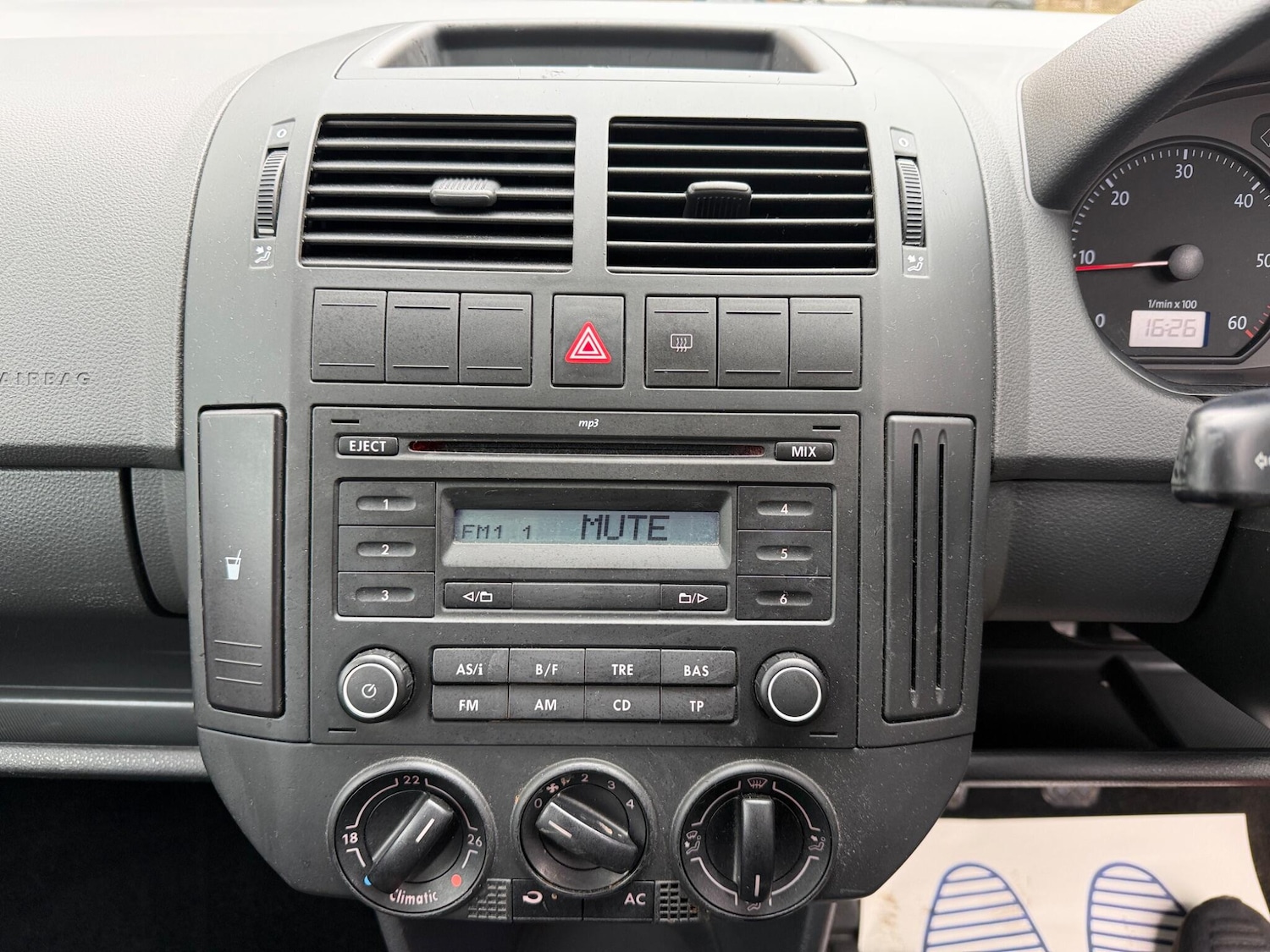 Used Volkswagen Polo 2008 for sale - 78100476: Photo 22