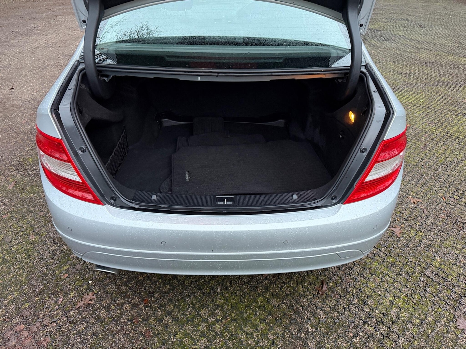 Used Mercedes-Benz C Class 2011 for sale - 77304989: Photo 43