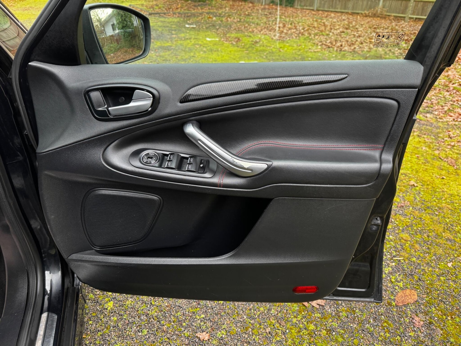 Used Ford S-Max 2012 for sale - 77091389: Photo 18