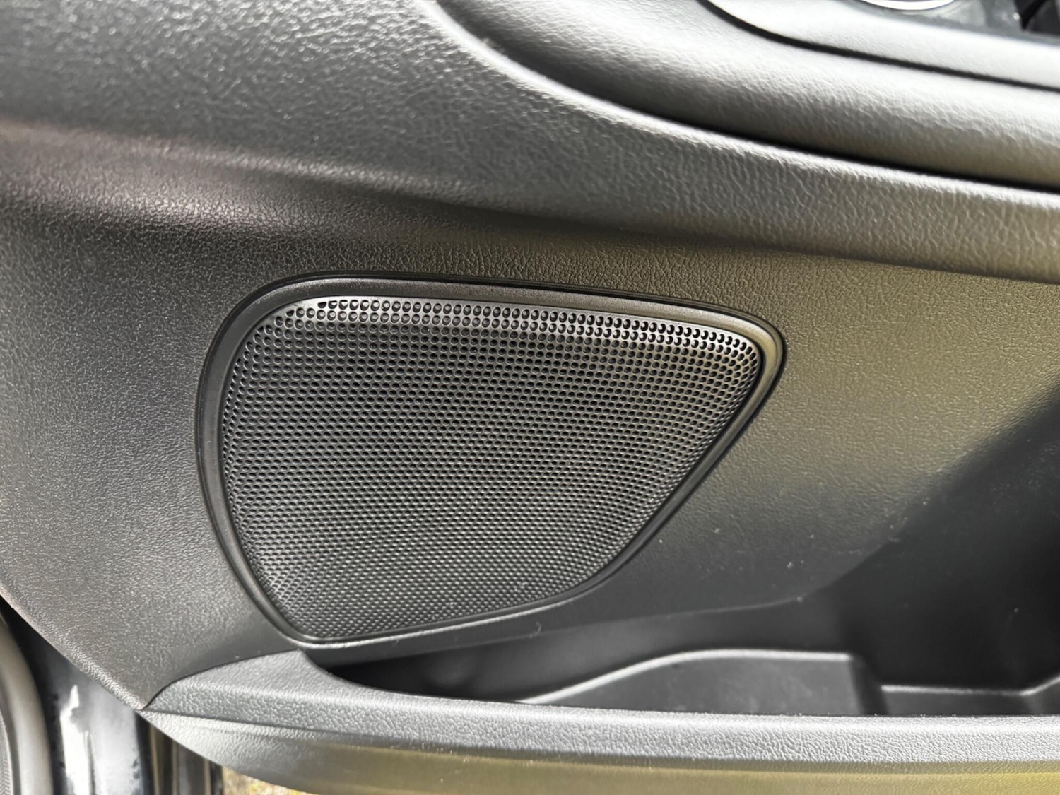 Used Ford S-Max 2012 for sale - 77091389: Photo 33