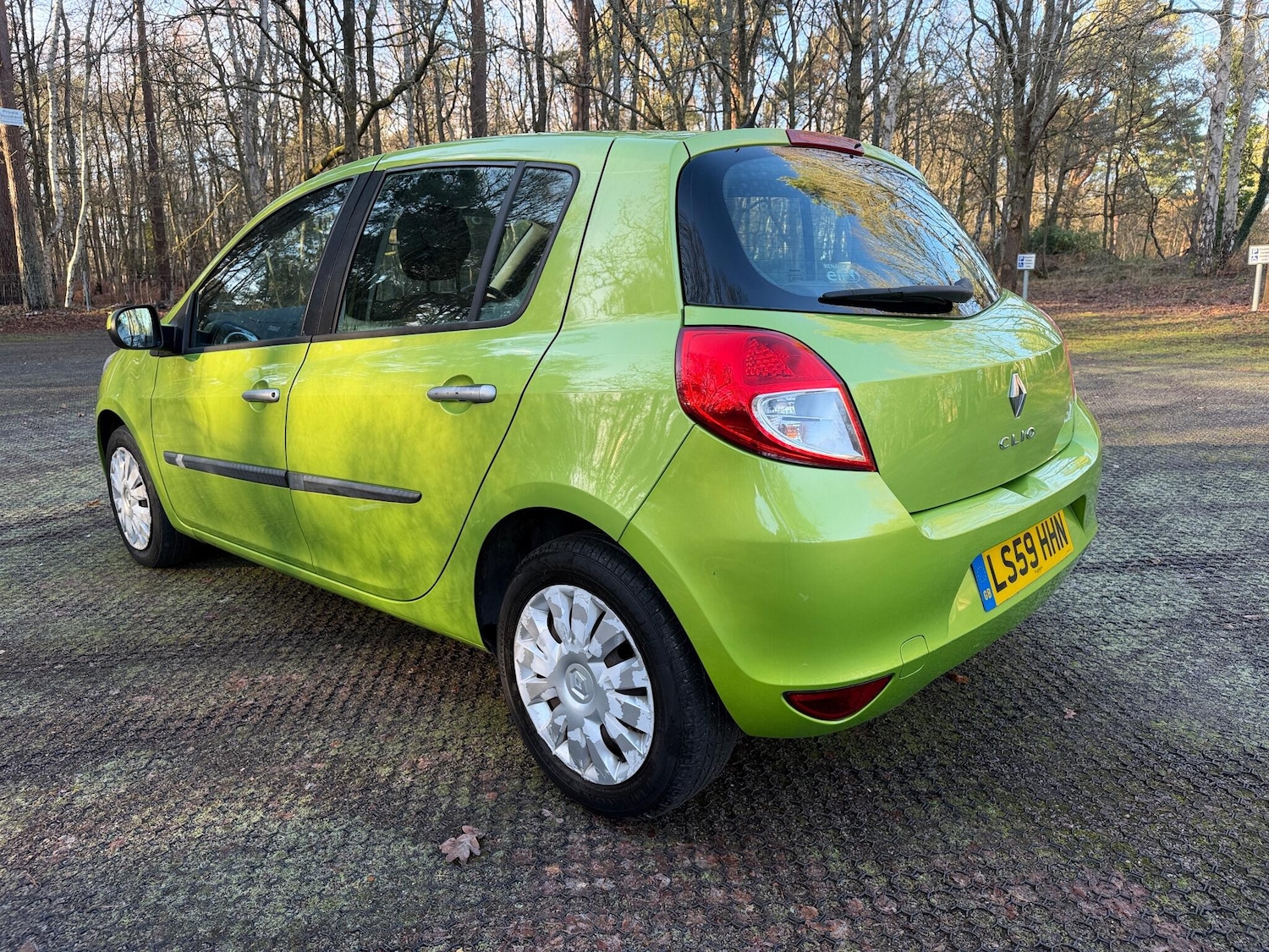 Used Renault Clio 2009 for sale - 77163421: Photo 5