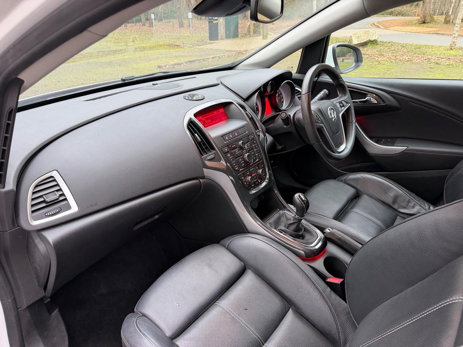 Used Vauxhall Astra for sale - 77683969: Photo 19