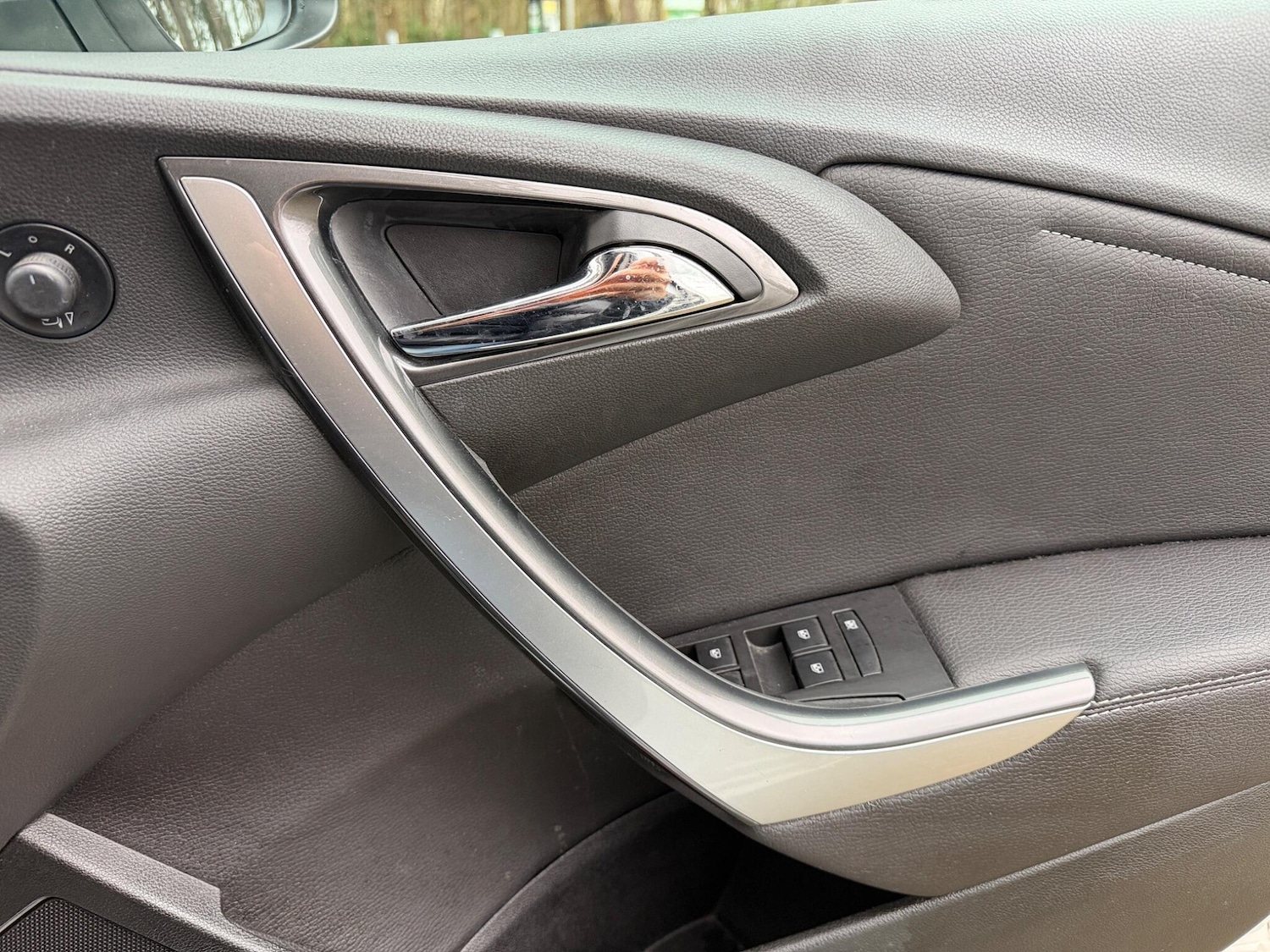 Used Vauxhall Astra for sale - 77683969: Photo 42