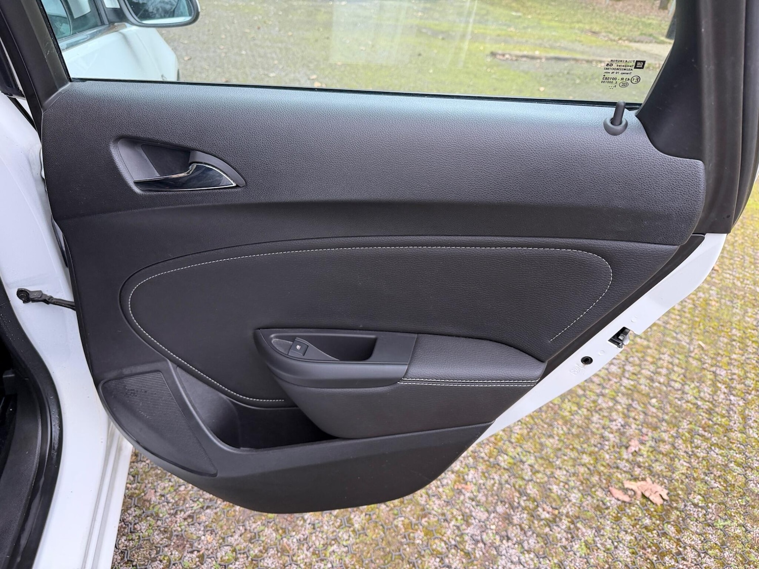 Used Vauxhall Astra for sale - 77683969: Photo 47