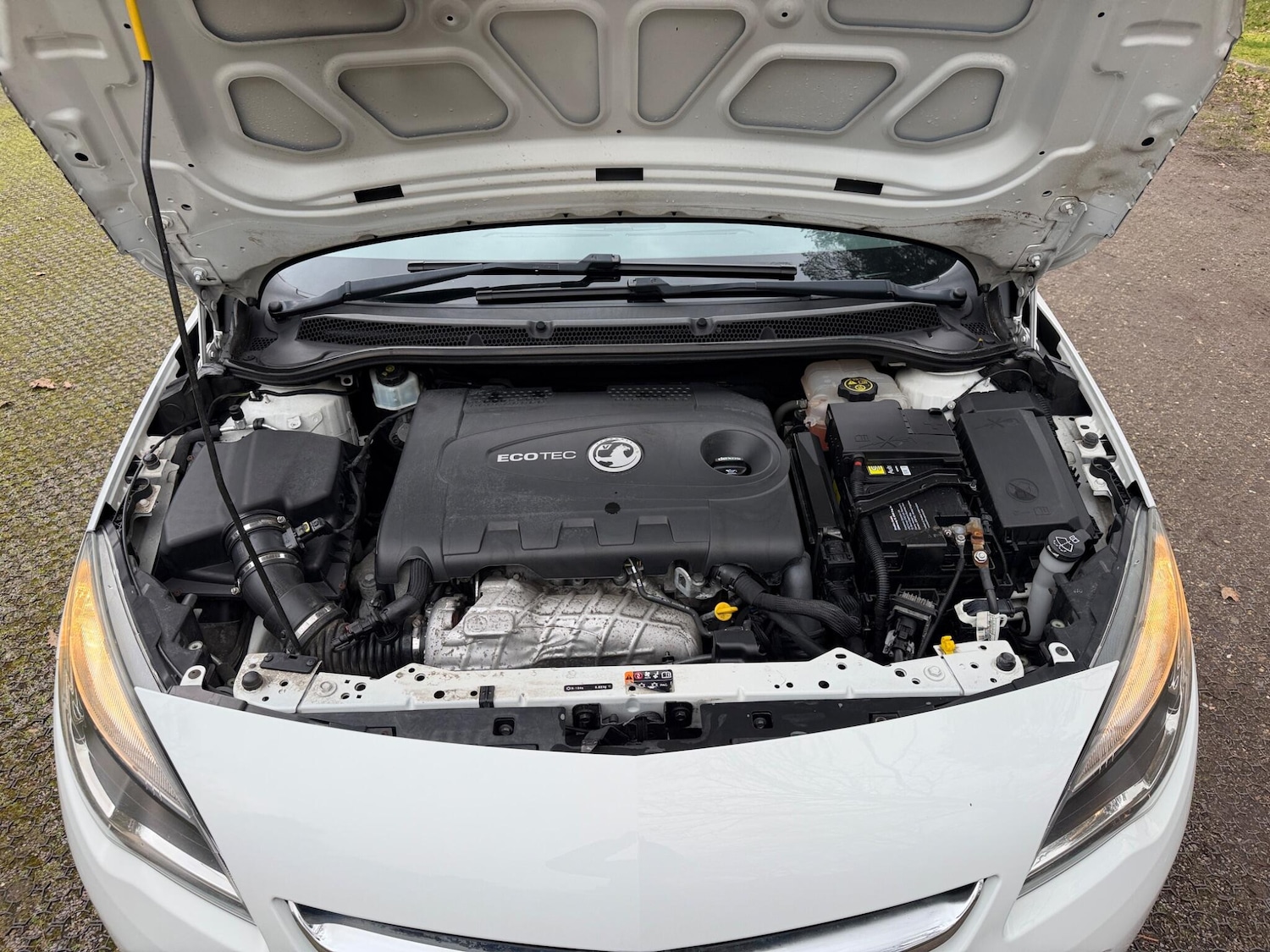 Used Vauxhall Astra for sale - 77683969: Photo 52