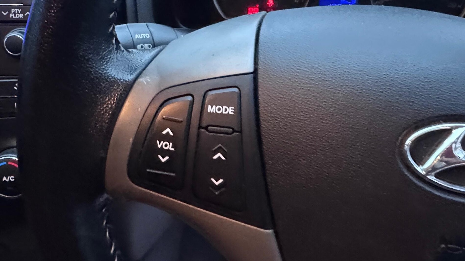 Used Hyundai i30 2009 for sale - 77039870: Photo 27