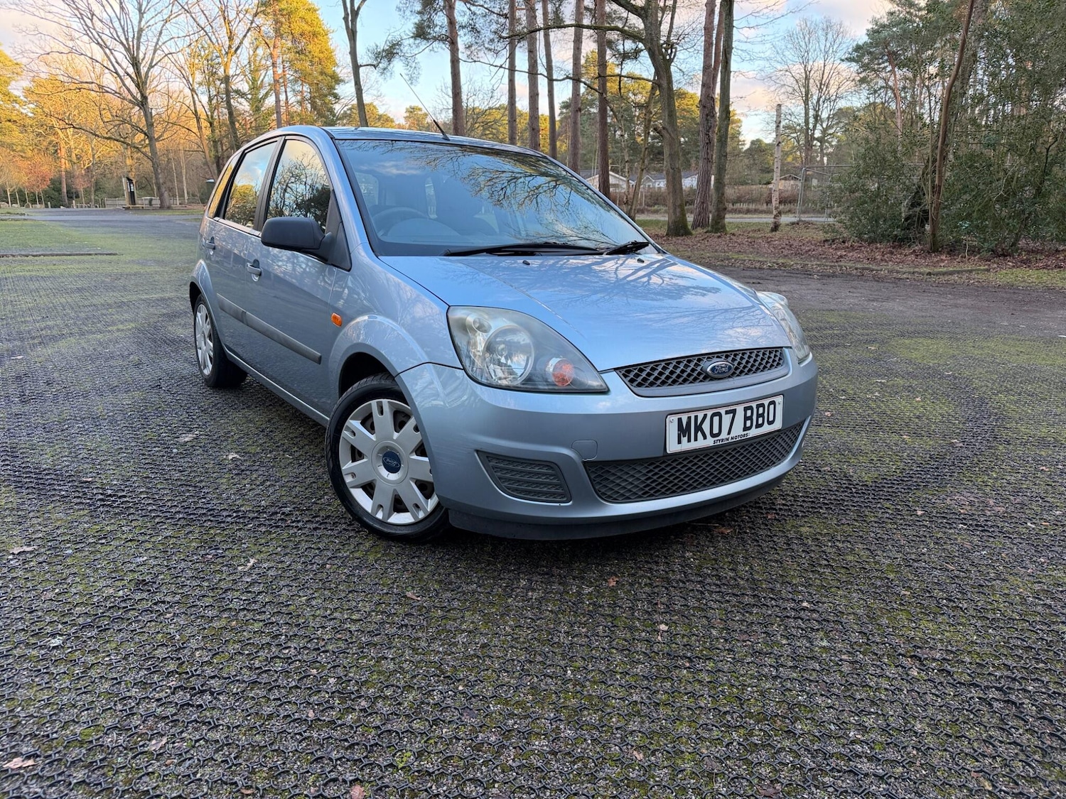 Used Ford Fiesta 2007 for sale - 77456500: Photo 2