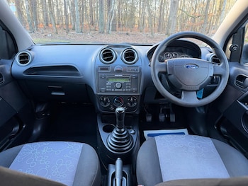 Used Ford Fiesta 2007 for sale - 77456500: Photo