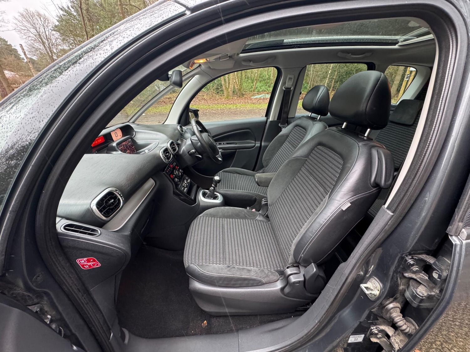 Used Citroen C3 Picasso 2013 for sale - 77331254: Photo 31