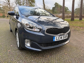 Used Kia Carens 2014 for sale - 77039951: Photo