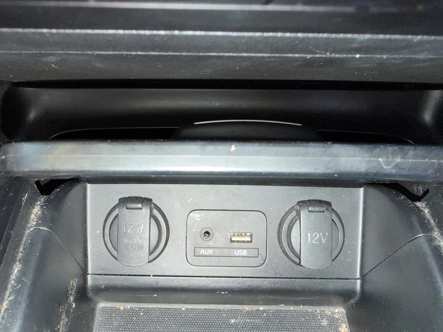 Used Kia Carens 2014 for sale - 77039951: Photo 33