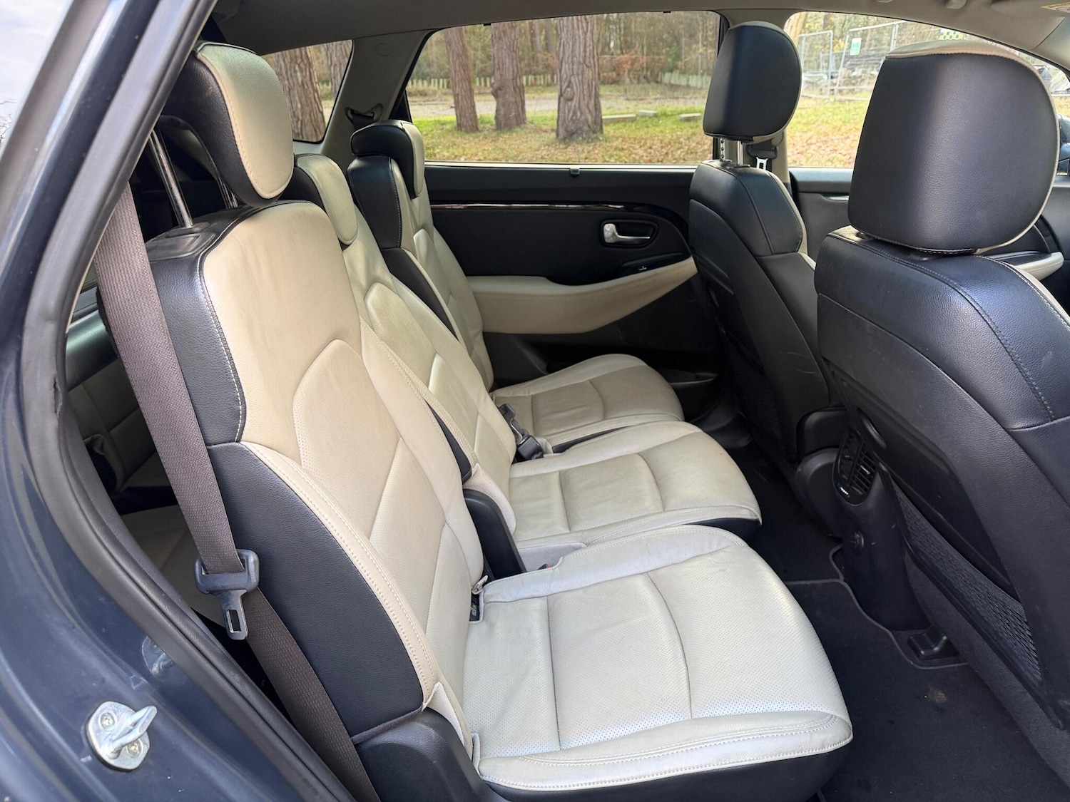 Used Kia Carens 2014 for sale - 77039951: Photo 4