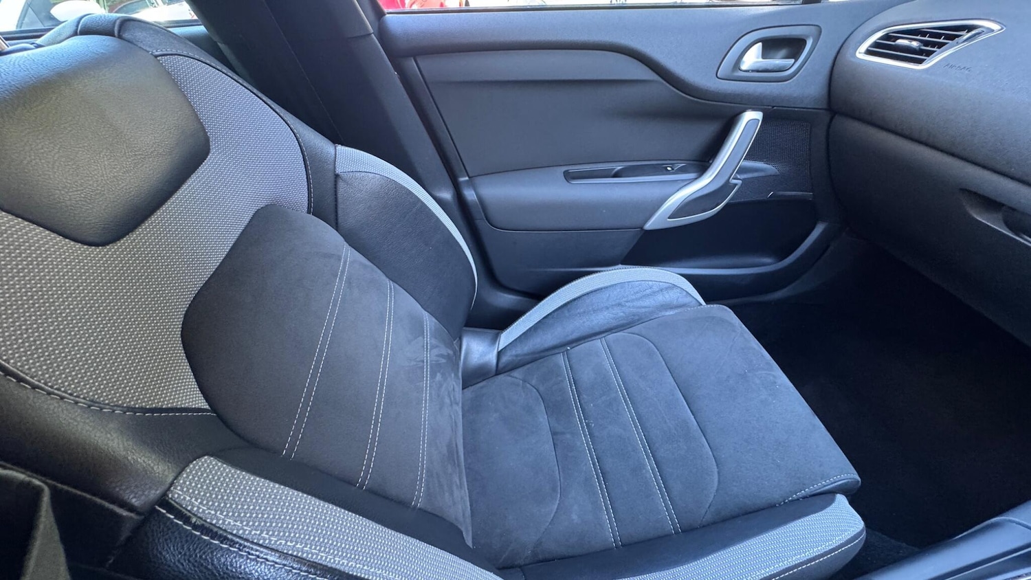 Used DS Automobiles DS 4 2016 for sale - 77040857: Photo 42