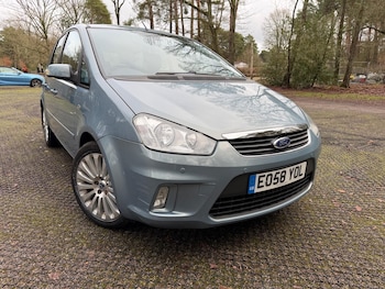 (58) - 2.0 Titanium 5dr