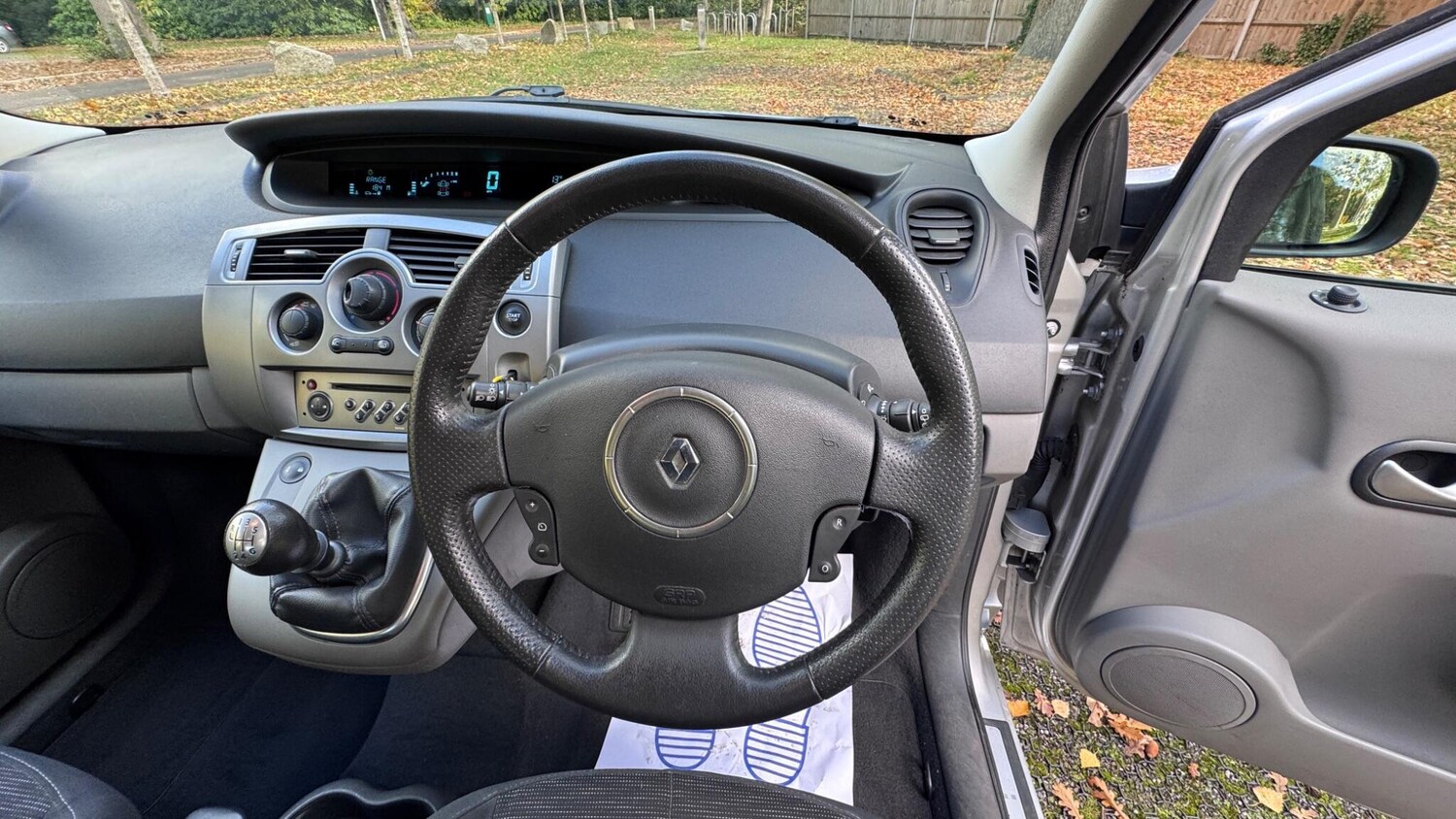 Used Renault Scenic 2008 for sale - 77840043: Photo 29