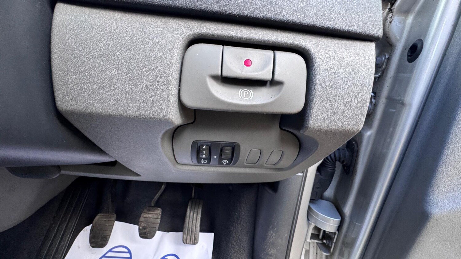 Used Renault Scenic 2008 for sale - 77840043: Photo 30