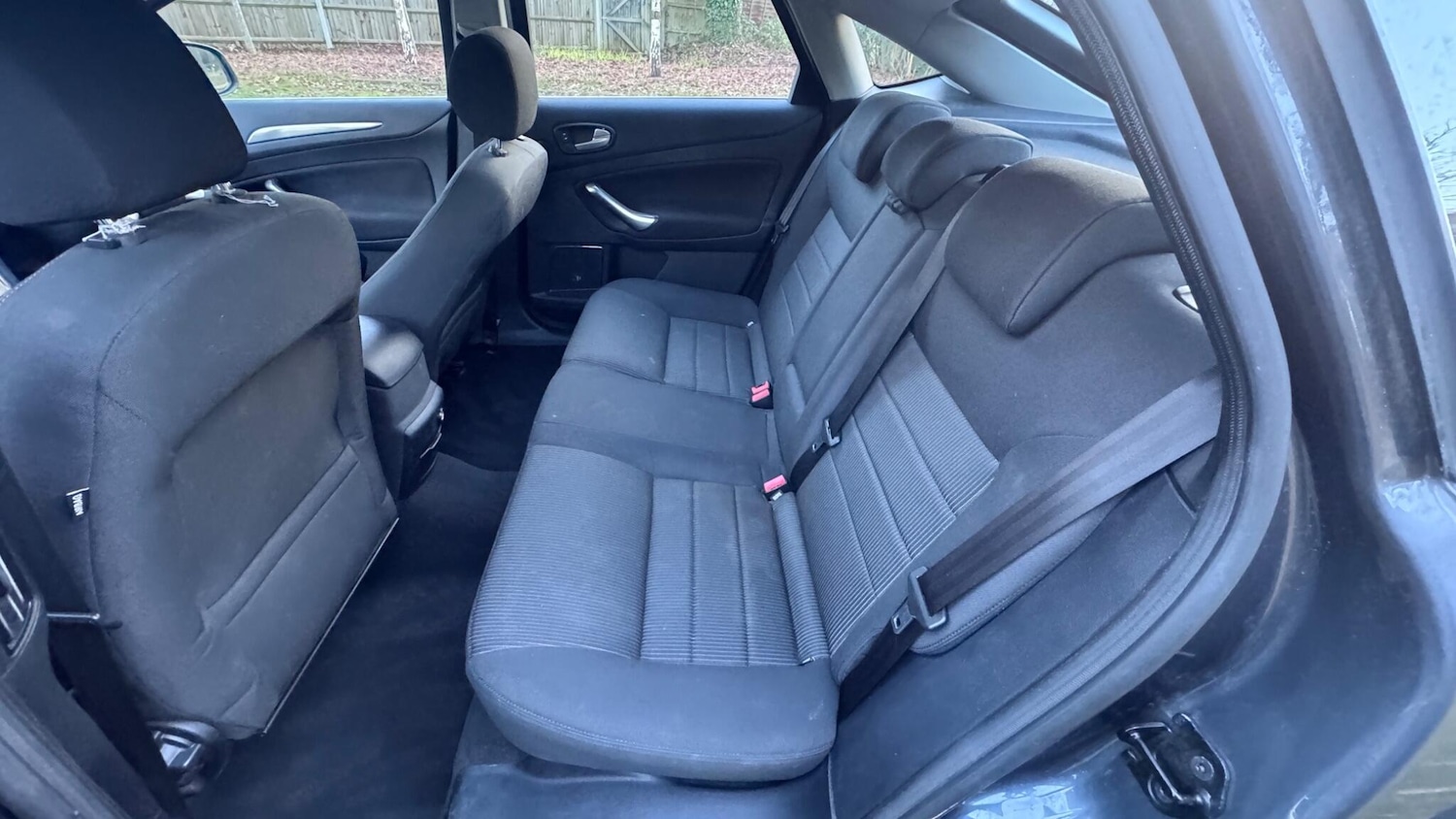 Used Ford Mondeo 2010 for sale - 77040287: Photo 35