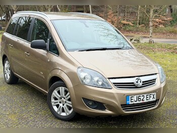 (62) - 1.8 16V Design Euro 5 5dr (SNav)