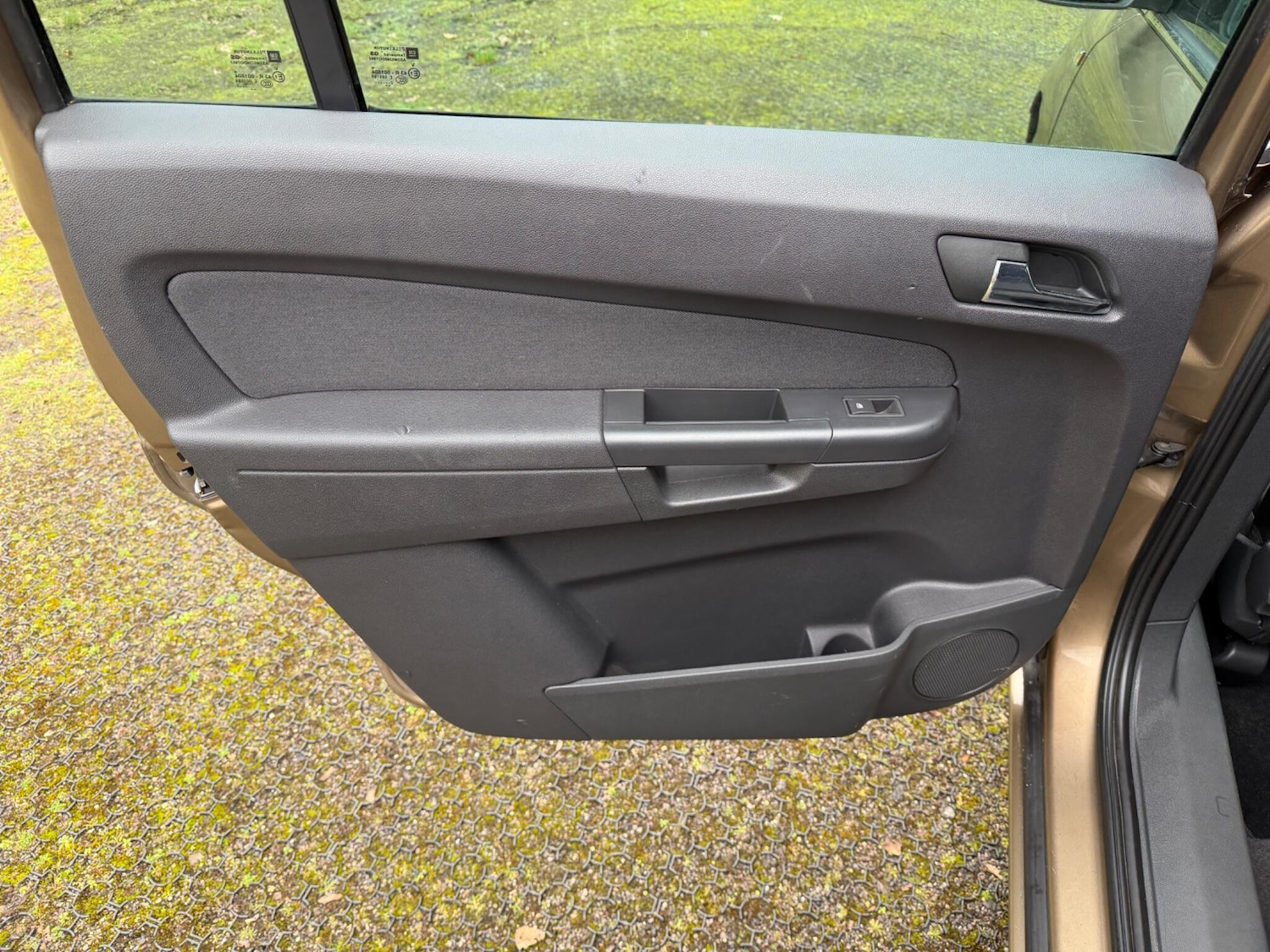 Used Vauxhall Zafira 2012 for sale - 77793866: Photo 24