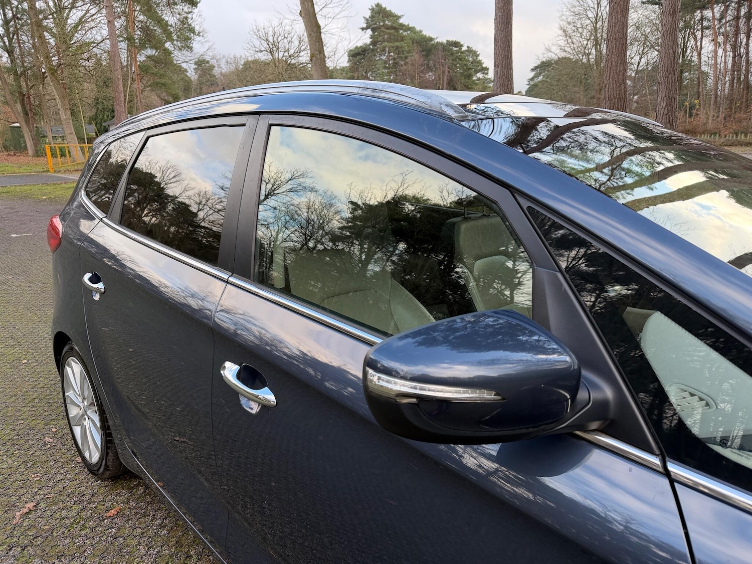 Used Kia Carens 2014 for sale - 77646129: Photo 43