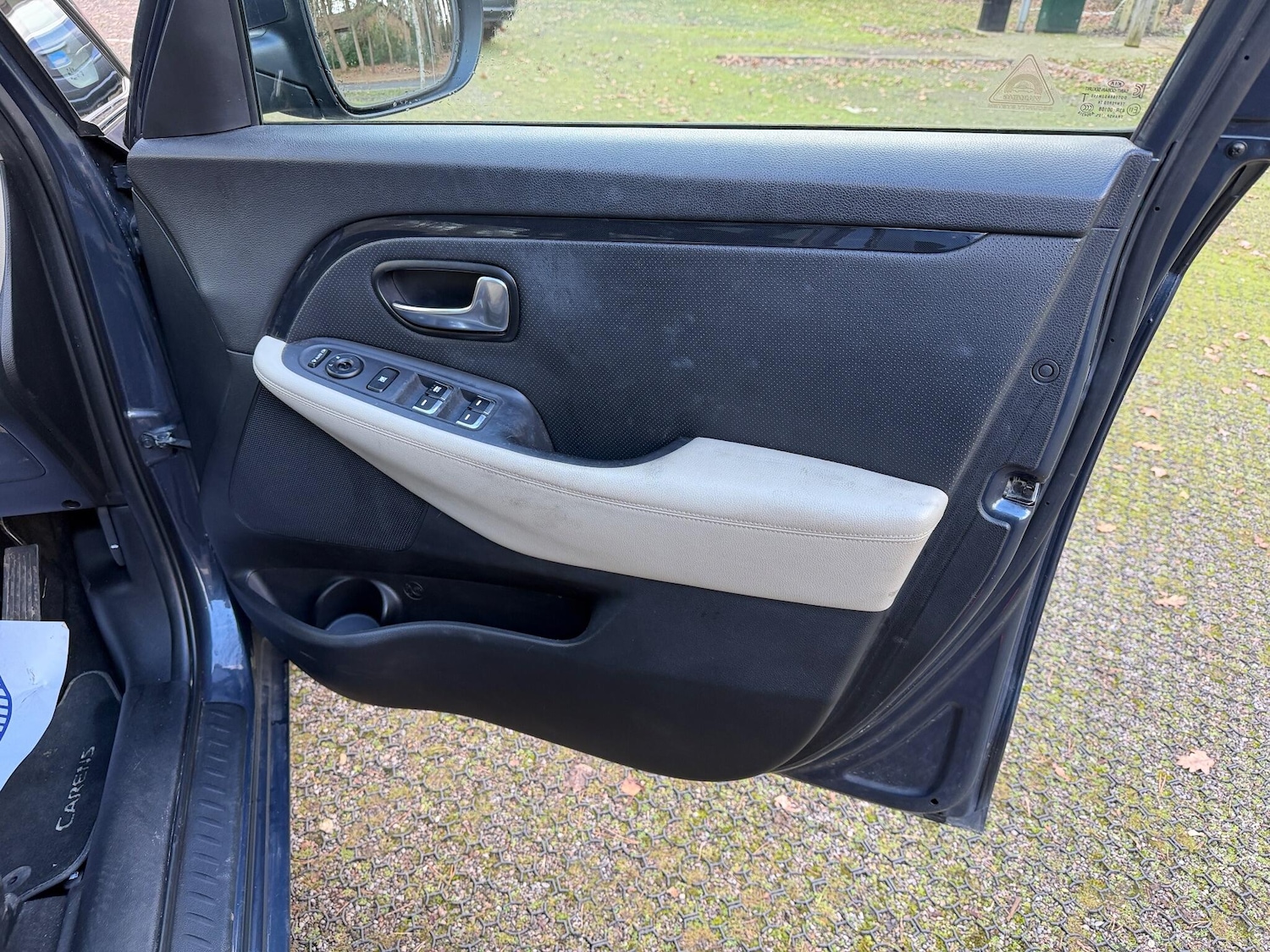 Used Kia Carens 2014 for sale - 77646129: Photo 56