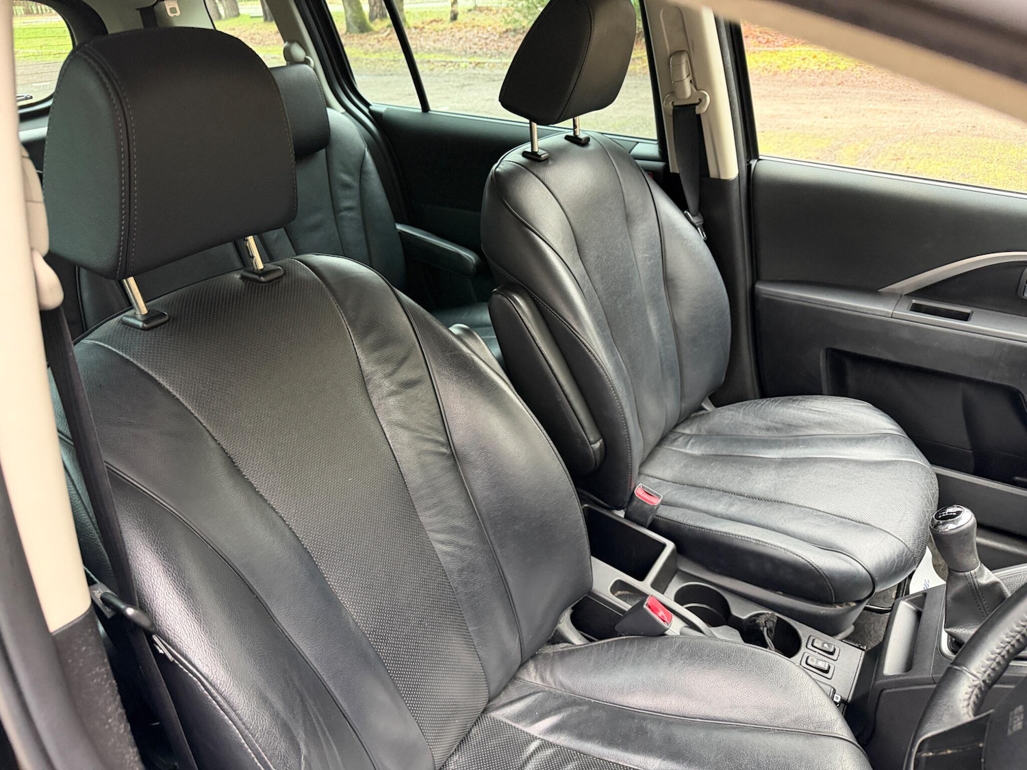 Used Mazda Mazda5 2015 for sale - 77395821: Photo 24