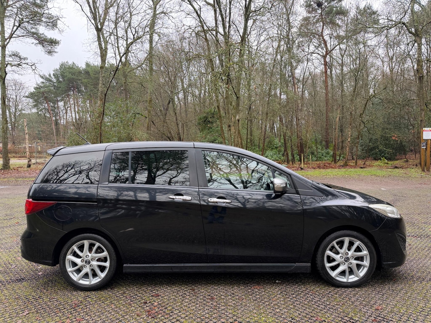 Used Mazda Mazda5 2015 for sale - 77395821: Photo 6