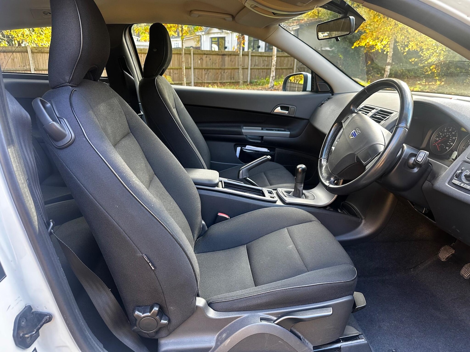 Used Volvo C30 2011 for sale - 77040637: Photo 18