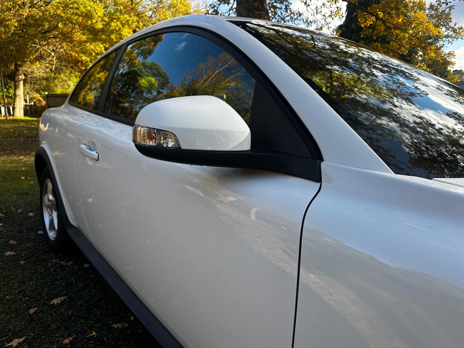 Used Volvo C30 2011 for sale - 77040637: Photo 38