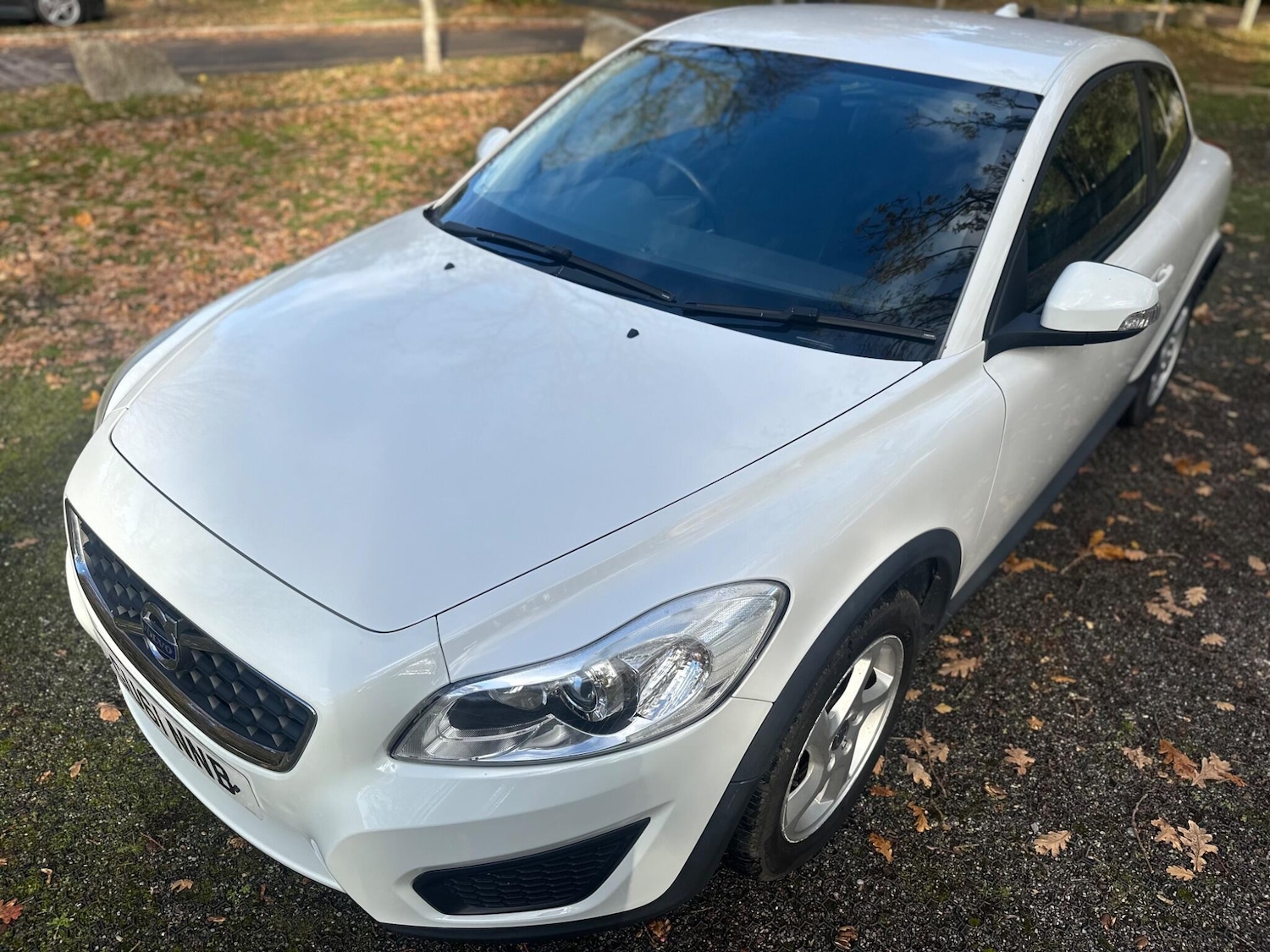 Used Volvo C30 2011 for sale - 77040637: Photo 6