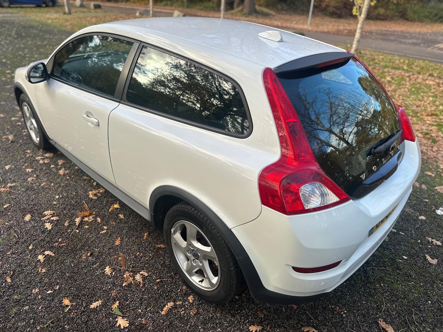 Used Volvo C30 2011 for sale - 77040637: Photo 7